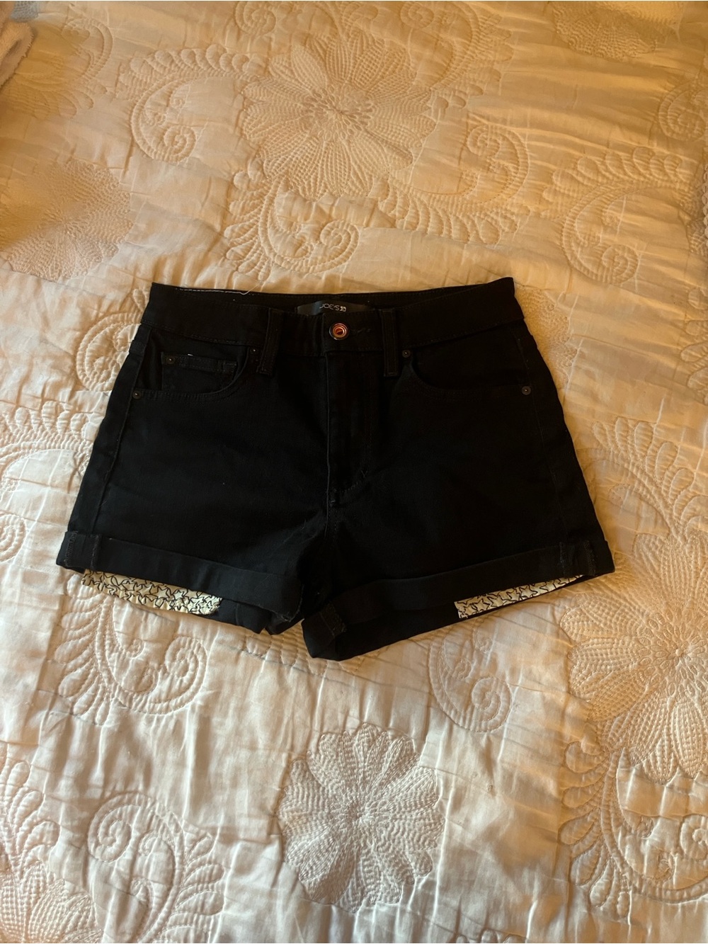 Joe's Jeans Black Charlie High-Rise Rolled-Hem Jean shorts, Sz 24, cute pockets!